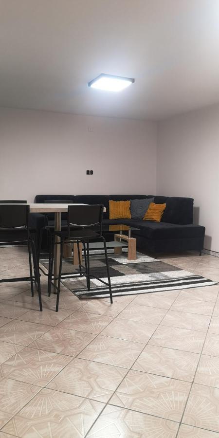 Irysek Apartment Lądek-Zdrój Екстериор снимка